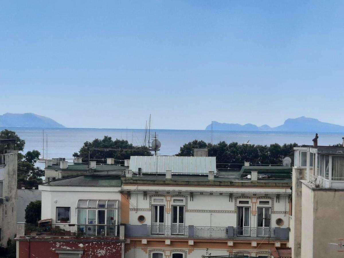 La Casa Di Nettuno Apartment เนเปิลส์ ภายนอก รูปภาพ