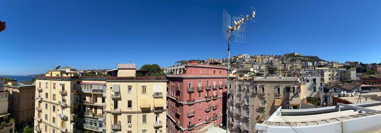 La Casa Di Nettuno Apartment เนเปิลส์ ภายนอก รูปภาพ